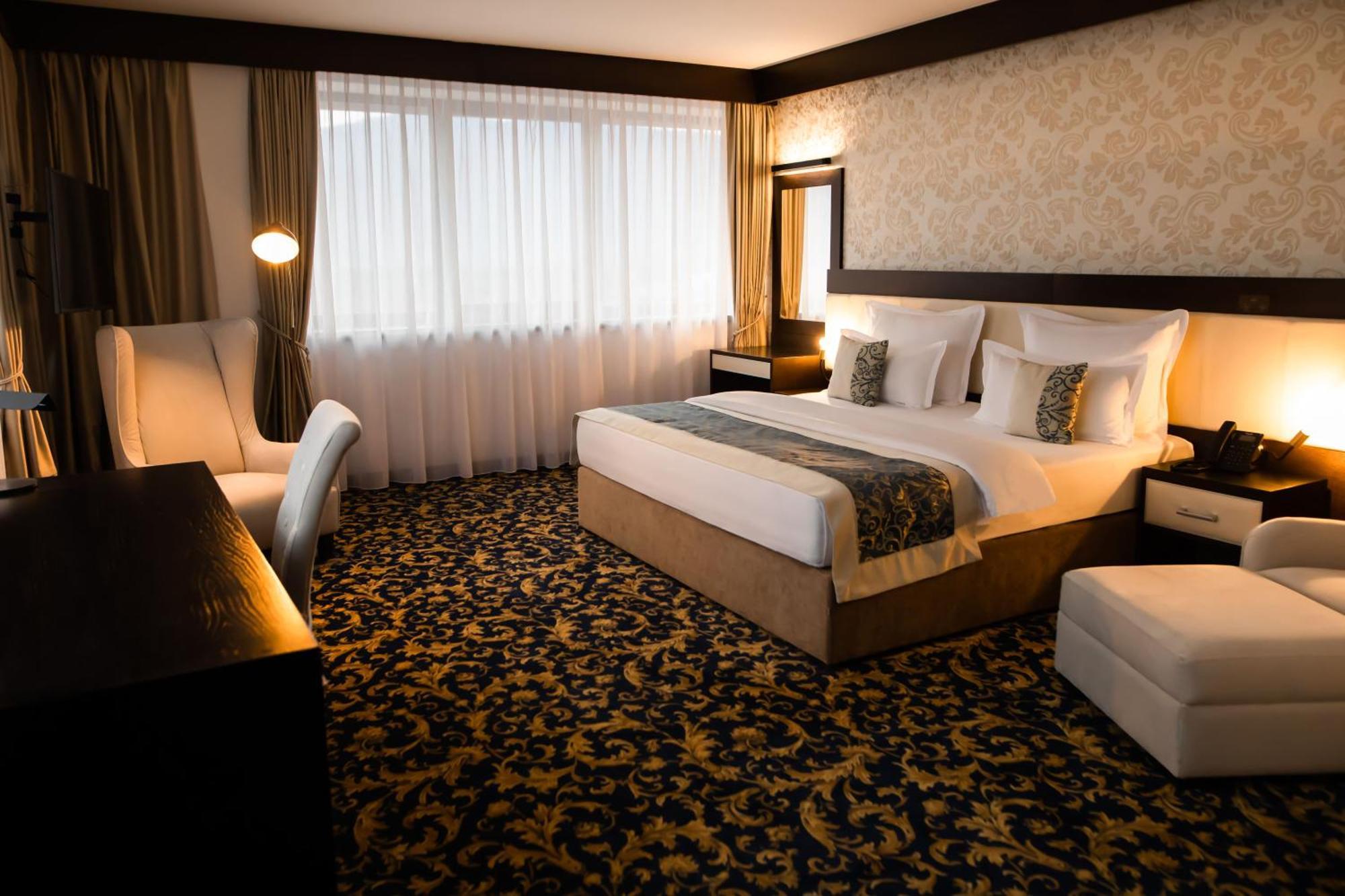 Hotel Malak Regency 5*